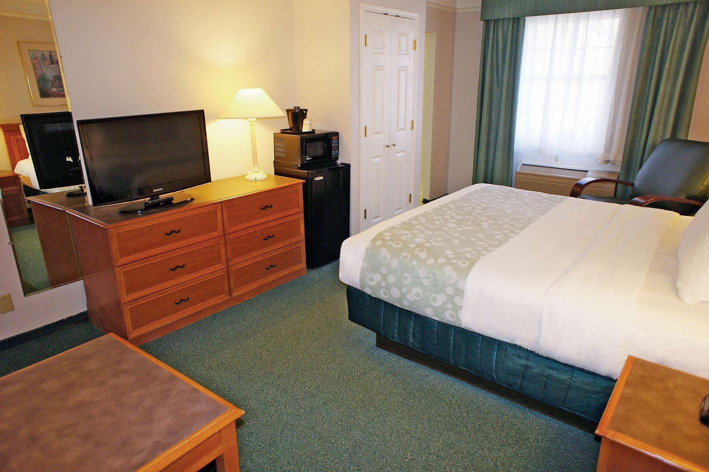 La Quinta Inn By Wyndham Norfolk Βιρτζίνια Μπιτς Εξωτερικό φωτογραφία