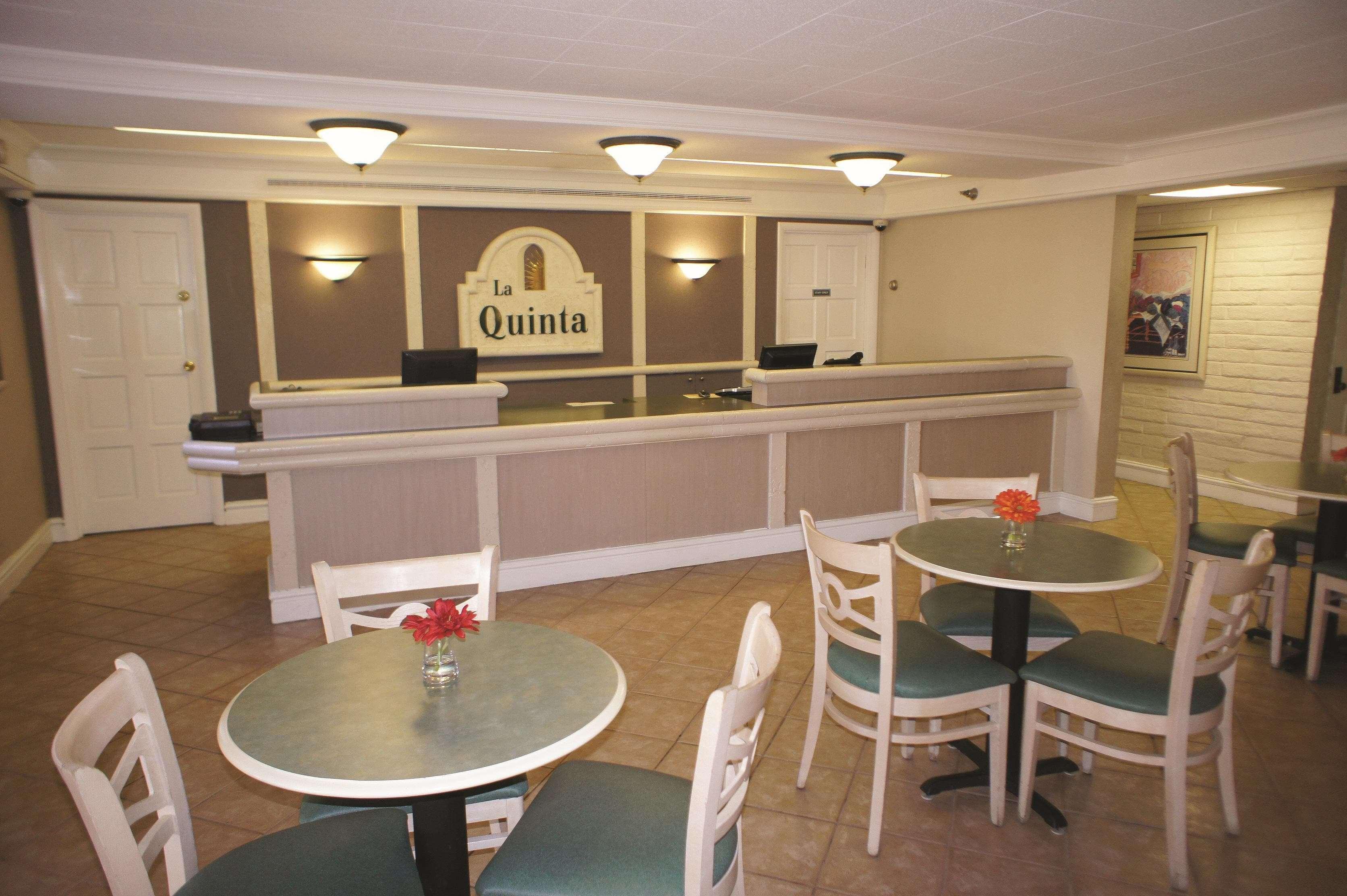 La Quinta Inn By Wyndham Norfolk Βιρτζίνια Μπιτς Εξωτερικό φωτογραφία