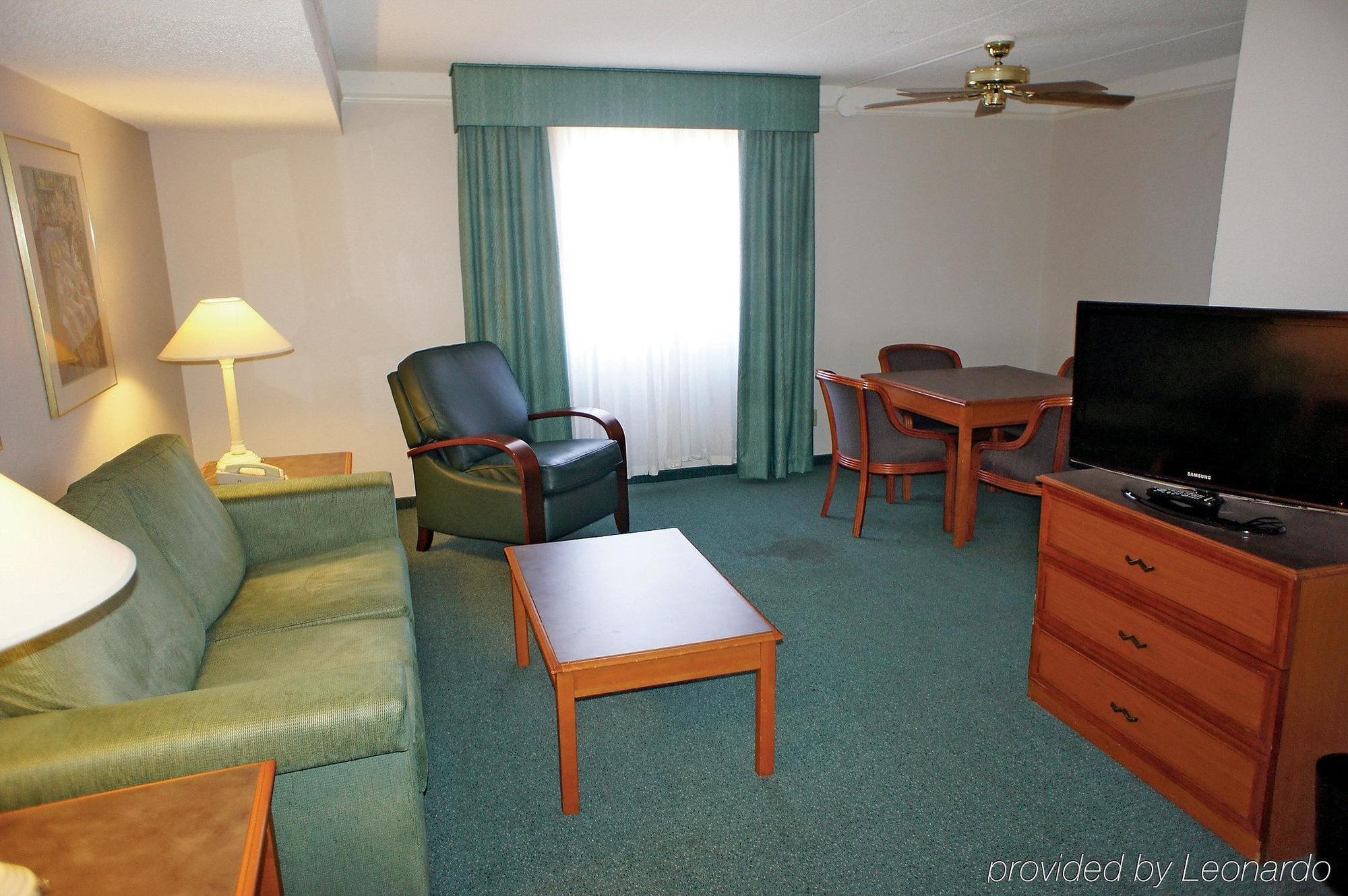 La Quinta Inn By Wyndham Norfolk Βιρτζίνια Μπιτς Εξωτερικό φωτογραφία